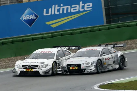 Battles throughout the field: Here Wehrlein and Tambay