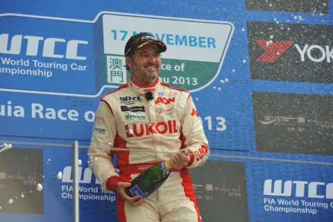 His last victory for Chevrolet: Yvan Muller