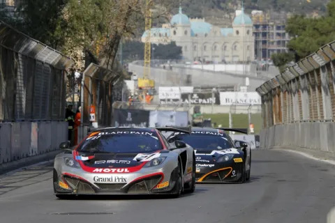 McLaren as a guest: Here Hexis Racing and Boutsen