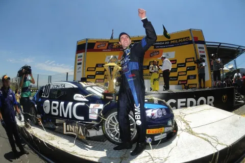 Ricardo Zonta wins at Interlagos