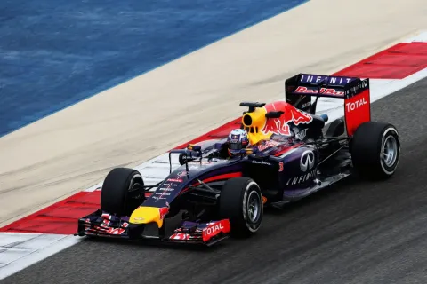 A car that is possibly very quick, but hardly moves: The RedBull-Renault