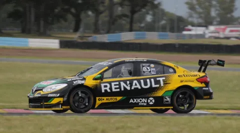 #83 Facundo Ardusso – Ambrogio Racing – Renault Fluence II - Oreca Turbo