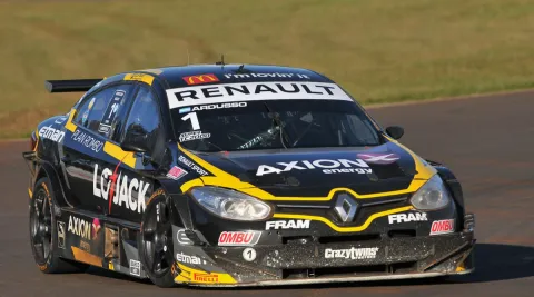 #1 Facundo Ardusso – Ambrogio Racing – Renault Fluence II RPE V8