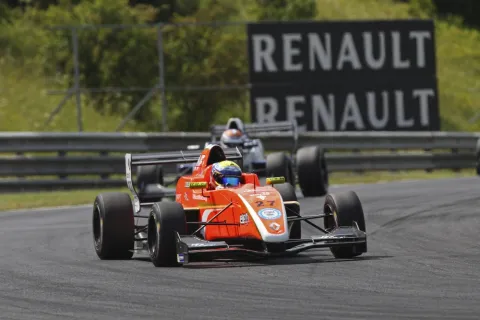 #27 Harrison Scott – AV Formula – Tatuus FR 2.0-13 - Renault – Formula Renault 2.0 Eurocup 2015
