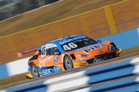 #46 Vitor Genz – Boettger Competições – Peugeot 408 V8 – Stock Car Brasil 2014