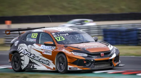 #123 Daniel Lloyd – Brutal Fish Racing Team – Honda Civic Type R TCR (II) – TCR Euro Series 2019