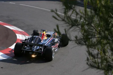 #6 Robert Wickens – Carlin Motorsport – Dallara T08 - Renault – Formula Renault 3.5 World Series 2008