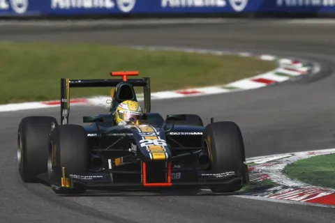 #26 Luiz Razia – Caterham Team AirAsia – Dallara GP2/11 - Mecachrome – GP2 Series 2011