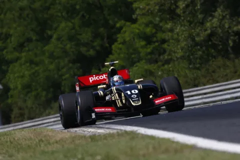#10 Alexander Albon – Charouz Racing System – Dallara FR35-12 - Renault – Formula Renault 3.5 World Series 2015