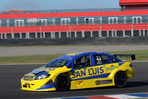 #44 Carlos Javier Merlo – Corsa Racing – Fiat Linea RPE V8 – Argentinian Super TC 2015