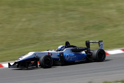 #17 Geoff Uhrhane – Double R Racing – Dallara F312 - AMG Mercedes – Masters of Formula 3 2012