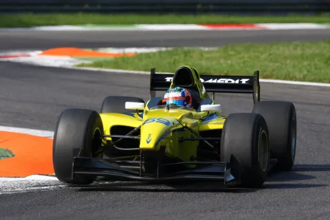 #69 Loris Spinelli – Eurotech Engineering – Lola B05/52 - Zytek (2013) – Auto GP 2014