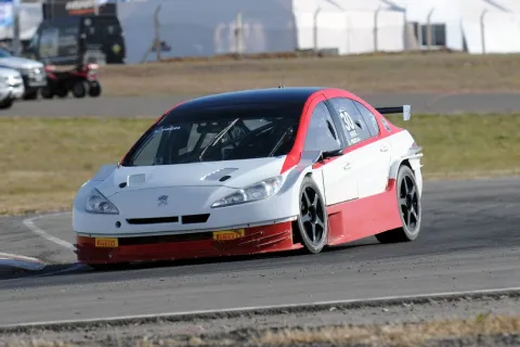 #30 Ariel Pecci – Fineschi Racing – Peugeot 408 RPE V8 – Argentinian Super TC 2013