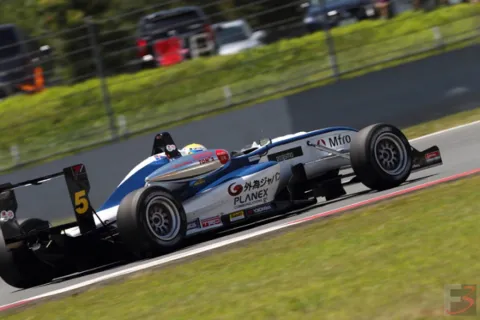 #5 Hideki Yamauchi – Hanashima Racing – Dallara F308 - Hanashima Toyota