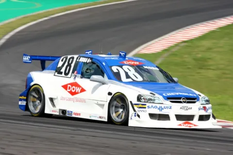 #28 Juliano Moro – Hot Car Competições – Chevrolet Astra V8 – Stock Car Brasil 2008