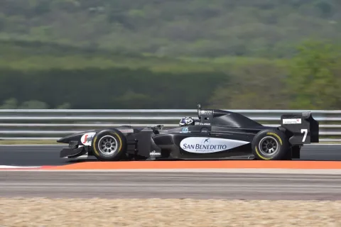 #7 Giuseppe Cipriani – Ibiza Racing Team – Lola B05/52 - Gibson (2015) – Auto GP 2015