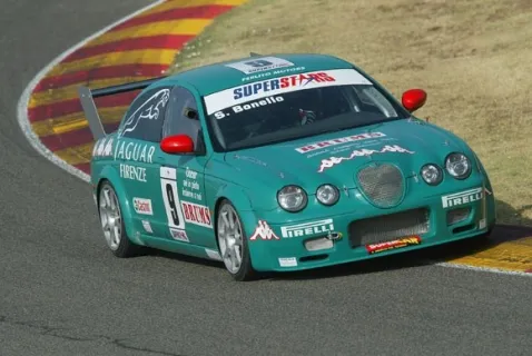 #9 Stefano Bonello – Jaguar Dealers Team – Jaguar S‐Type R – Italian Superstars Championship 2006