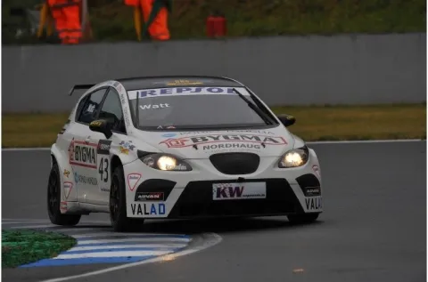 #43 Jason Watt – Jason Watt Racing – Seat Leon TFSI – FIA World Touringcar Championship 2009