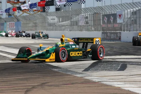 #82 Tony Kanaan – KV Racing Technology – Dallara IR-05 - Honda – IndyCar Series 2011