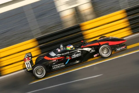 #22 Roberto Merhi – Manor Motorsport – Dallara F308 - AMG Mercedes – Formula 3 Macau Grand Prix 2009