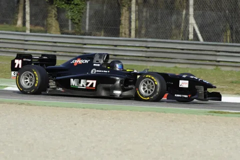 #71 Michele La Rosa – MLR71 Racing Team – Lola B05/52 - Zytek (2013) – Auto GP 2013