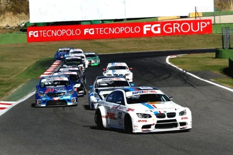 #12 Gianluca de Lorenzi – Movisport – BMW M3 (E92) – International Superstars Series 2011