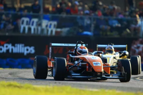 #6 Nathan Morcom – R-Tek Motorsport – Dallara F305 - AMG Mercedes