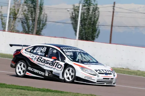 #45 Manuel Mallo – RAM Racing Factory – Ford Focus III RPE V8 – Argentinian Super TC 2015