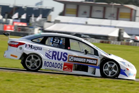 #23 Franco Coscia – Riva Racing – Ford Focus II RPE V8 – Argentinian Super TC 2016