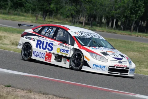 #23 Gustavo Micheloud – Riva Racing – Ford Focus II RPE V8 – Argentinian Super TC 2016