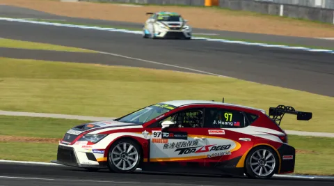 #97 Johnson Huang – Roadstar Racing Team – Seat Leon Cup Racer TCR – TCR International Series 2015