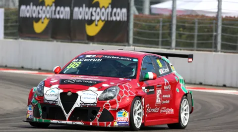 #88 Michela Cerruti – Romeo Ferraris – Alfa Romeo Giulietta QV TCR – TCR International Series 2016