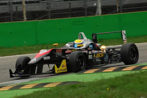 #2 Santiago Urrutia – RP Motorsport – Dallara F312 - Toyota – European F3 Open 2013