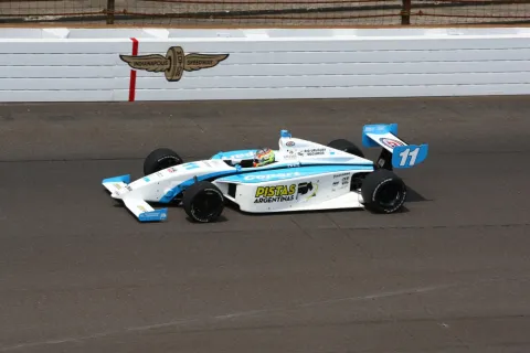 #11 Esteban Guerrieri – Sam Schmidt Motorsports – Dallara IP2 - Infiniti