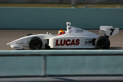 #7 Alex Lloyd – Sam Schmidt Motorsports – Dallara IP2 - Infiniti – IRL Indy Pro Series 2007