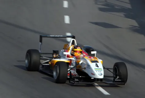 #4 Daniel Abt – Signature – Dallara F308 - Volkswagen