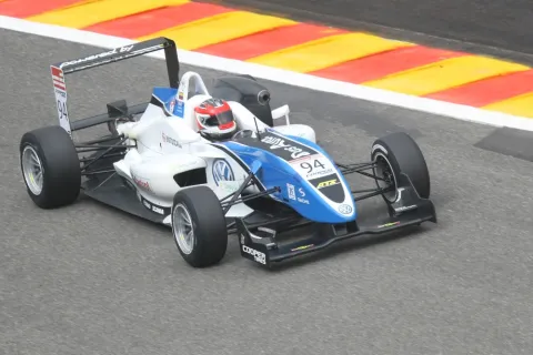 #94 Carlos Muñoz – Signature – Dallara F308 - Volkswagen – British Formula 3 Championship 2011