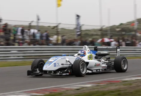 #10 Marco Wittmann – Signature – Dallara F308 - Volkswagen – Masters of Formula 3 2010
