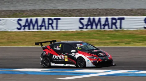 #15 Kantadhee Kusiri – Team Eakie – Honda Civic TCR – TCR International Series 2016