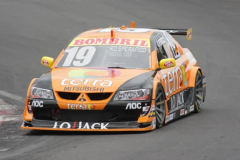 #19 Rodrigo Sperafico – Avallone Motorsport – Mitsubishi Lancer V8 – Stock Car Brasil 2008