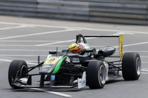 #9 Lucas Wolf – URD Rennsport – Dallara F312 - AMG Mercedes – FIA European Formula 3 Championship 2013