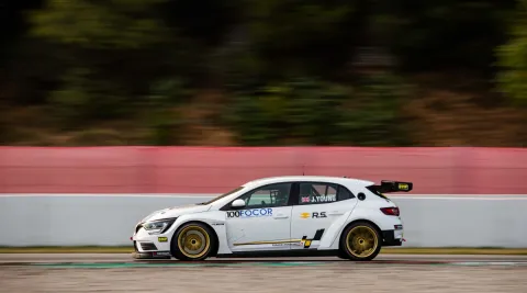 #100 Jack Young – Vukovic Motorsport – Renault Mégane RS TCR – TCR Euro Series 2019