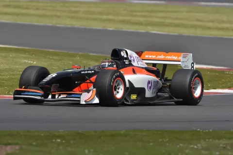 #8 Antonio Pizzonia – Zele Racing – Lola B05/52 - Gibson (2015) – Auto GP 2015