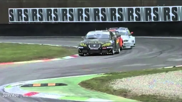 Mercedes dominate as Liuzzi wins SUPERSTARS Race 1